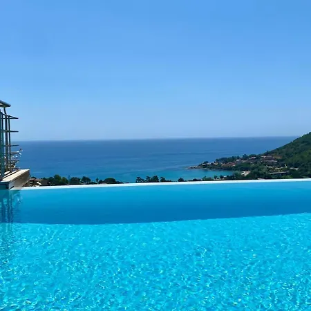 Valou Sea And Mountain View Vila